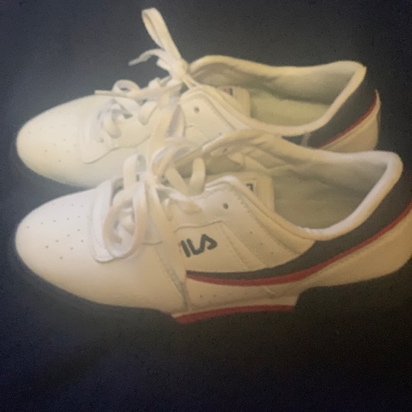 Fila sneaks - Picture 1 of 3